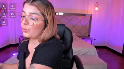 LISA MONROE online show from February 27, 7:26 pm