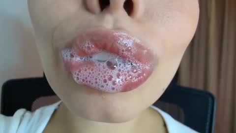 Lisbet online show from April 13, 10:54 pm