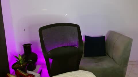  Liss  online show from January 16, 2:51 am