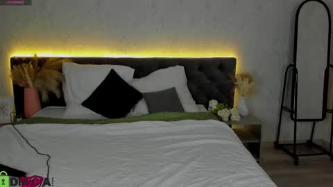 Lissa online show from March 12, 9:34 am