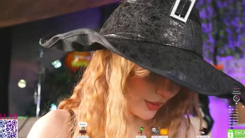 your Liza again. Next stream Dec. 1  at 2 or 3  GMT online show from October 31, 6:50 am