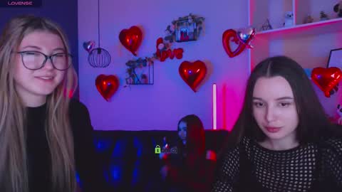 lissa_night online show from February 19, 12:21 am