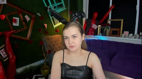 Lissa Telor online show from June 3, 2:33 pm