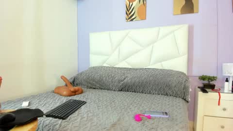 Lisseth Long  online show from December 29, 6:45 am