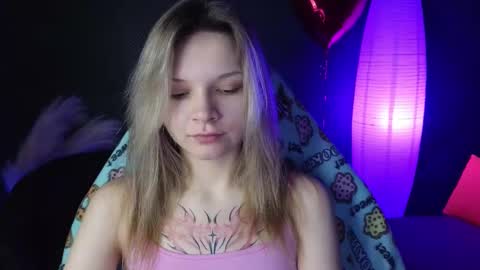 Lena online show from February 14, 1:34 am