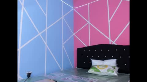 Michelle. online show from December 20, 4:57 pm