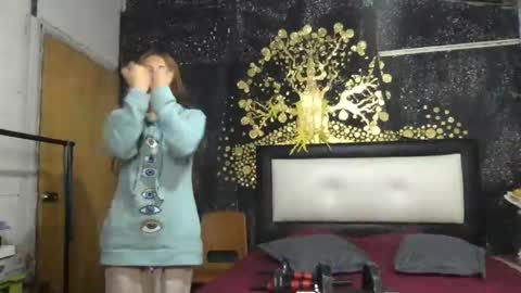 Diablita online show from March 27, 10:10 pm