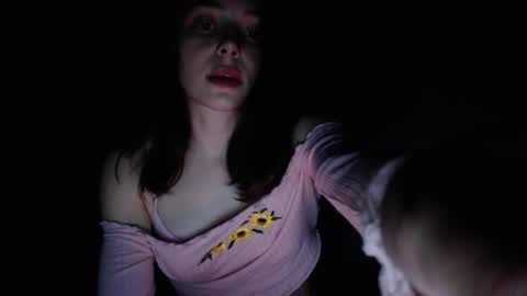 Mia   Im online every day 1530 PM in New York  2030 PM in London online show from April 2, 9:23 pm