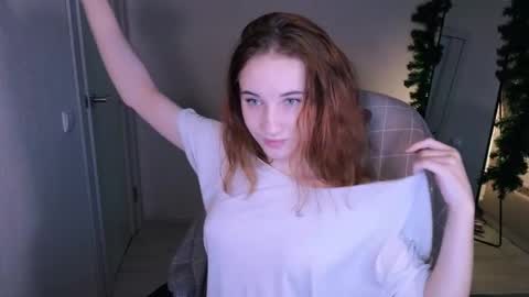 little_pretty_woman online show from February 26, 8:57 pm