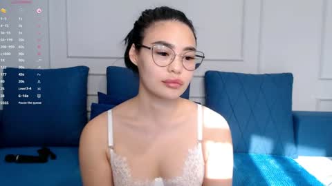 Kwan online show from June 16, 12:39 pm