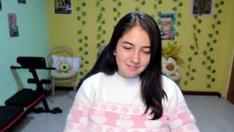 Mia  online show from June 6, 4:30 am