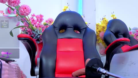 Kimberly online show from December 2, 1:24 pm