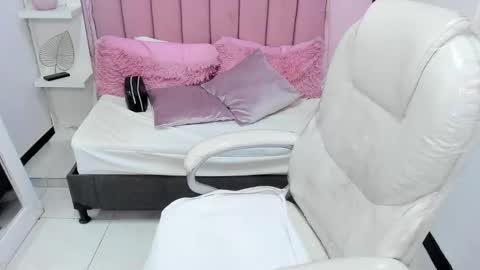  sofii  online show from September 11, 9:26 pm