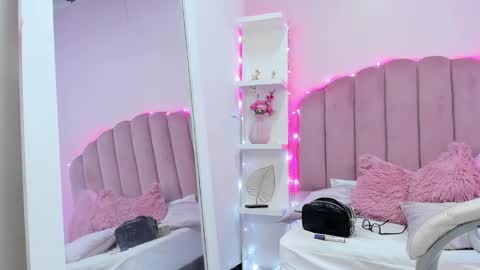  sofii  online show from November 11, 11:02 pm