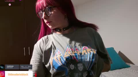 Valerie  online show from April 9, 8:42 am