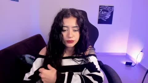 Elizabeth online show from July 21, 6:36 am
