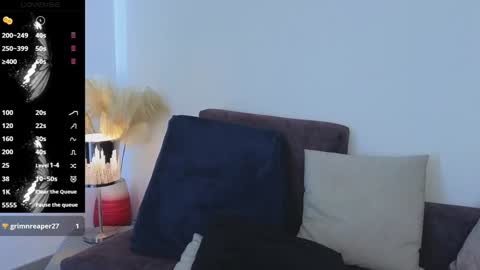 liz online show from January 21, 3:10 pm