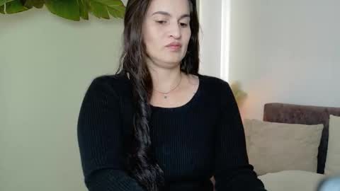 liz online show from October 22, 4:23 pm