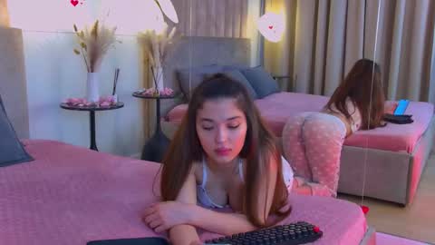 Lizzy online show from March 4, 5:58 am