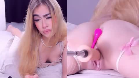 Lizz online show from December 12, 8:53 pm