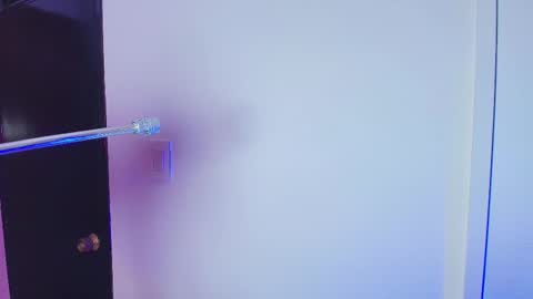 Lizz  online show from March 5, 11:49 am