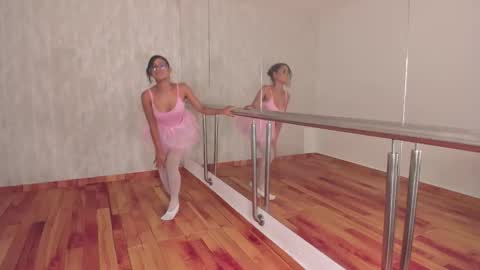 Lizza  online show from March 25, 12:08 pm