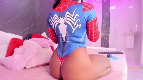 I am Lizz online show from October 10, 12:32 pm