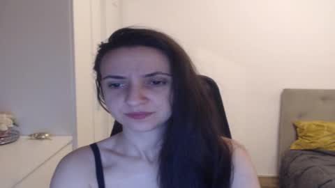 Lizzy Palmer online show from February 23, 2:24 am