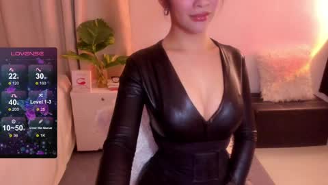 Mistress L online show from May 15, 2:42 pm