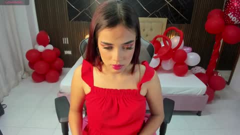 lolly18_ online show from February 14, 12:03 pm