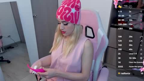 Lolly online show from February 1, 1:34 am