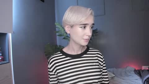 SABRINA online show from February 23, 8:50 pm