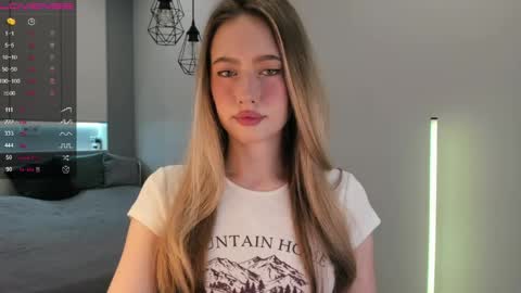 Eva online show from April 14, 3:01 pm