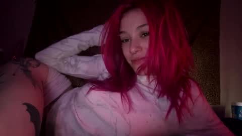 lookingforlona online show from December 1, 3:04 pm