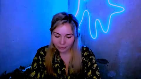 Lora online show from March 11, 2:38 am