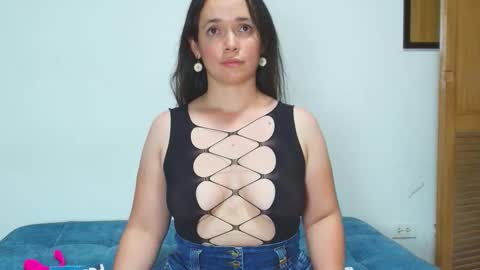 Loren Grey online show from March 8, 2:04 am