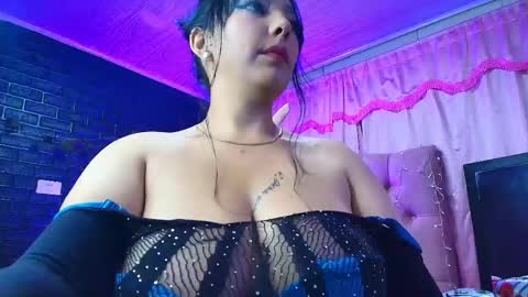 Loren online show from March 6, 10:04 pm