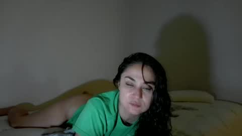 lorenlovely online show from September 20, 5:28 am