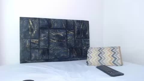 loretahorny online show from February 6, 4:36 pm