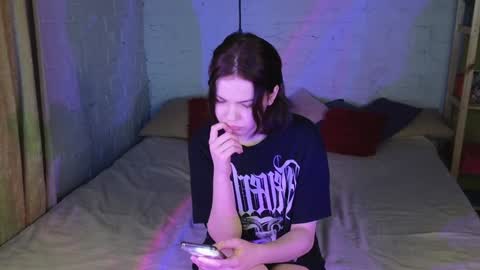 Lara online show from January 28, 11:06 am