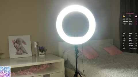 Dia 700-1630Rose 1900-430UTC1 online show from September 25, 5:33 pm