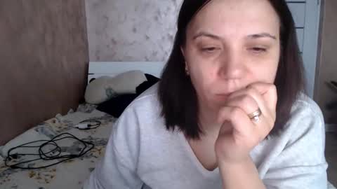 LorraGrey online show from April 3, 5:49 am