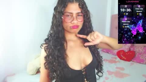 lorraine online show from December 4, 4:48 am