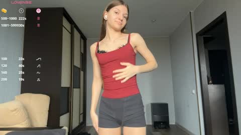 Lesi online show from April 11, 7:14 am