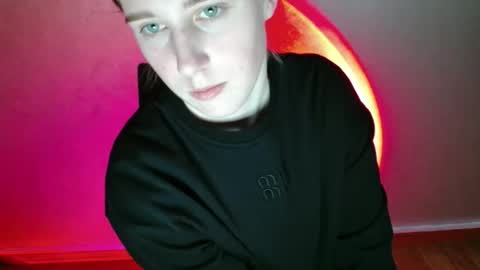 Vivian online show from January 9, 12:42 pm