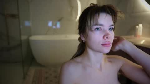 love you to123 online show from March 3, 3:49 am