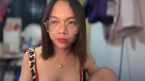 Gelly online show from March 27, 2:29 pm