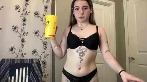 Olivia Rose online show from March 3, 5:02 am