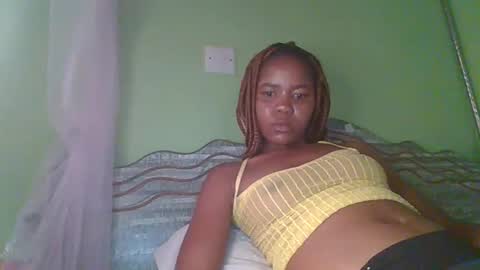 lovegal335 online show from January 14, 8:30 am