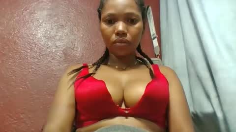 loveinlife750427 online show from April 16, 2:34 am